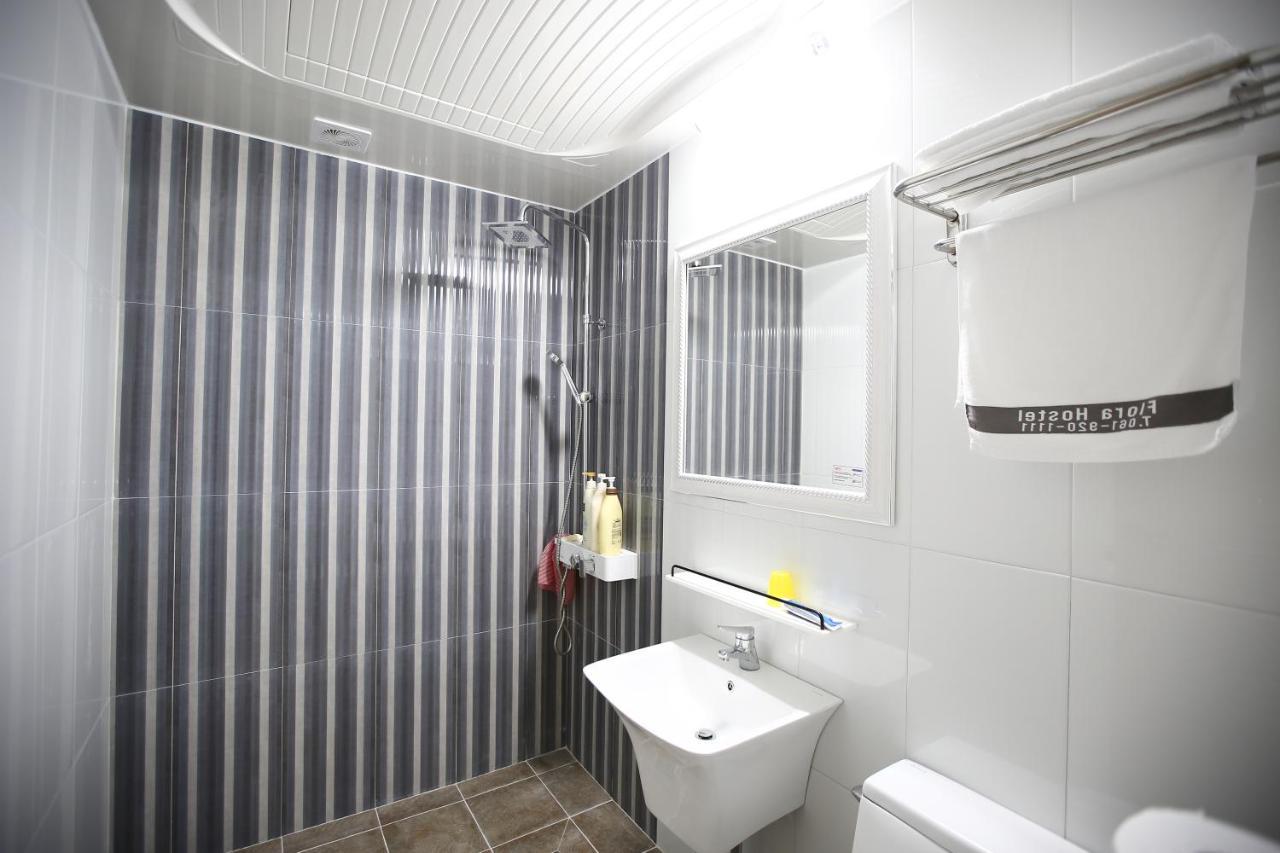 Flora Hostelpension Yeosu Εξωτερικό φωτογραφία